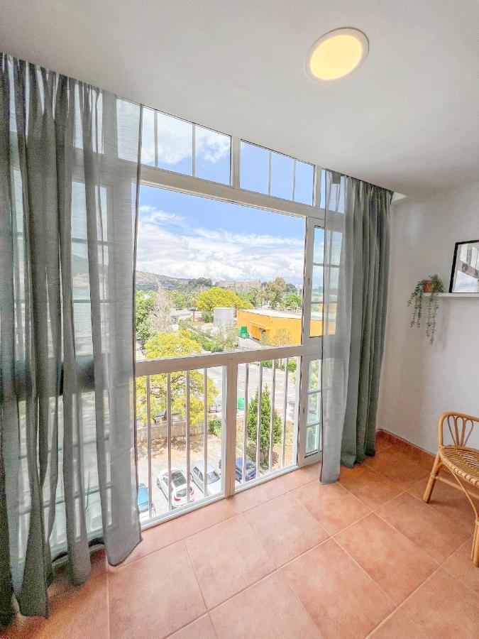 Spacious Apartment In The Center Of Torremolinos Exterior photo